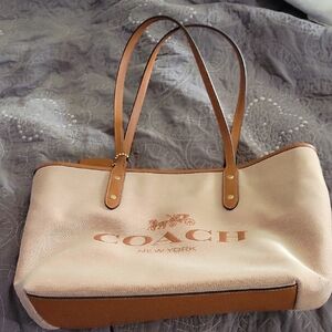 Coach Cream and Tan Women's Tote Bag